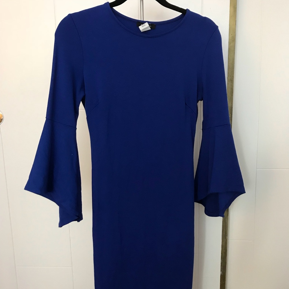 Blue dress